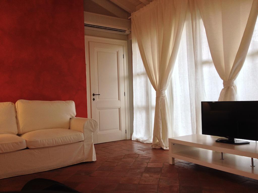 Corte Breda, Agriturismo Bed&Breakfast Кьяри Номер фото
