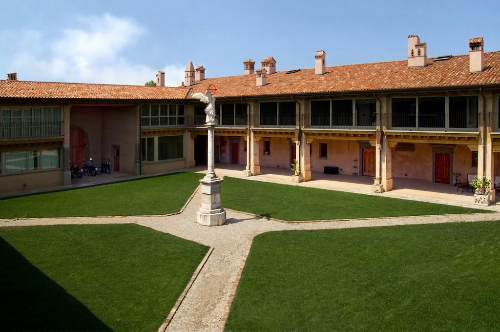 Corte Breda, Agriturismo Bed&Breakfast Кьяри Экстерьер фото